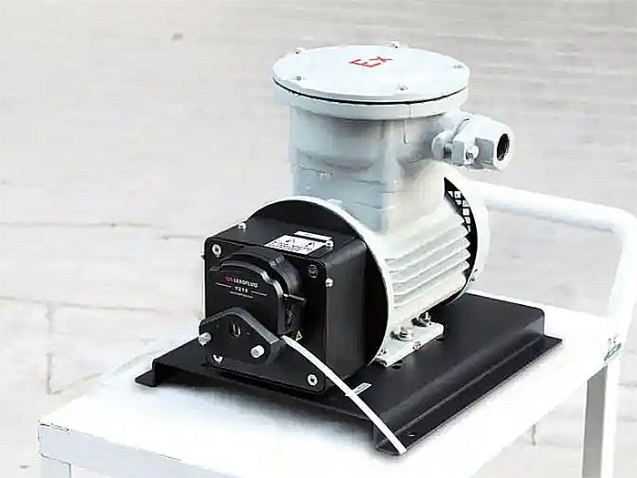 <strong>山東工業(yè)軟管蠕動(dòng)泵</strong>